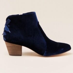 Restricted Blue Velvet Booties Sz 8